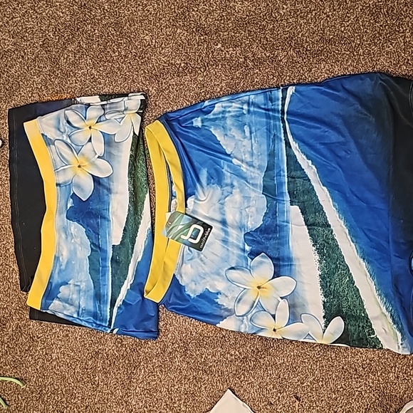 Swim skirts Dump! - Picture 2 of 4